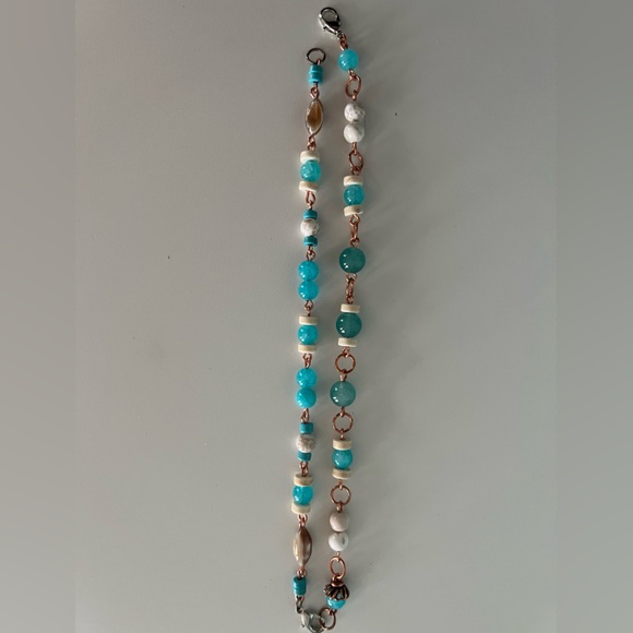 “New” She Shells Gemstone Bracelet - Picture 5 of 5